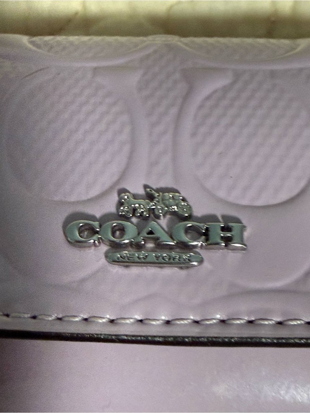 Coach Lilac Patent Leather Card Case Keychain with Heart Charm! NWT - Picture 7 of 15